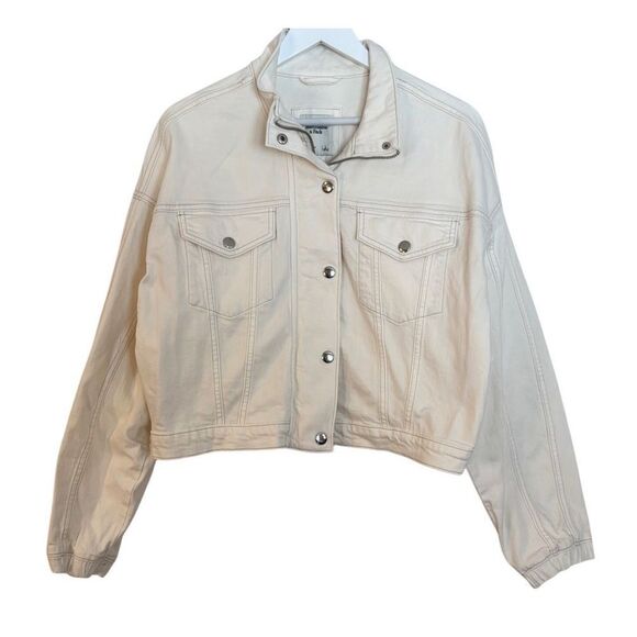 Abercrombie & Fitch NWT white cropped zip front jean jacket large - Picture 1 of 9